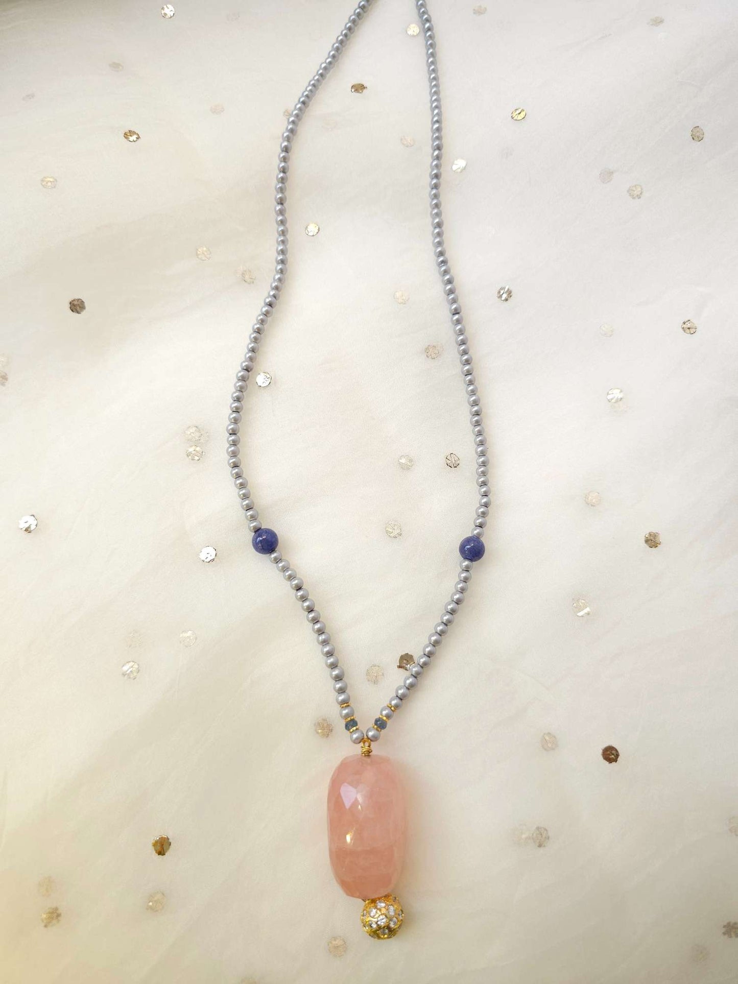 Rose quartz tumble long necklace