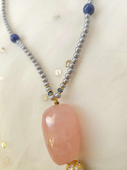 Rose quartz tumble long necklace