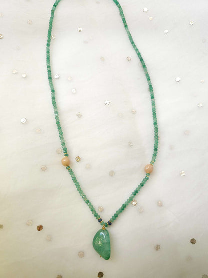 Green jade tumble long necklace